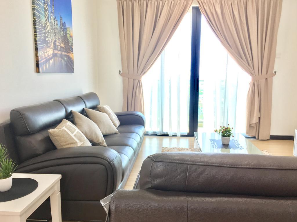 Apartment J @ Lido Avenue Kk