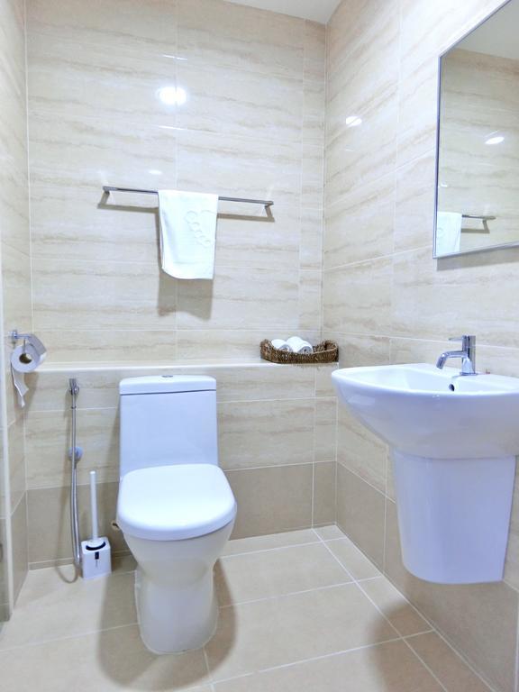 J @ Lido Avenue Kk Apartment *